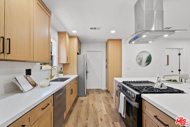 15358 Gault Street, Van Nuys, CA 91406