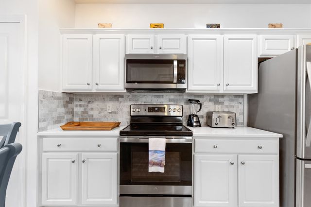 7 White Trellis, Plymouth, MA 02360