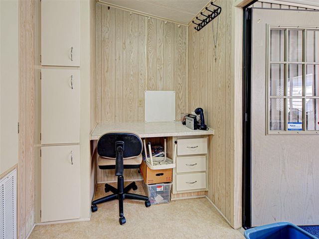 137 N FIJI CIRCLE, Englewood, FL 34223