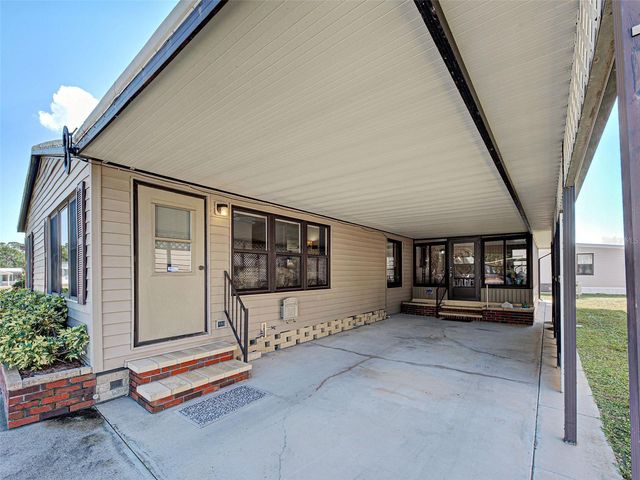 137 N FIJI CIRCLE, Englewood, FL 34223