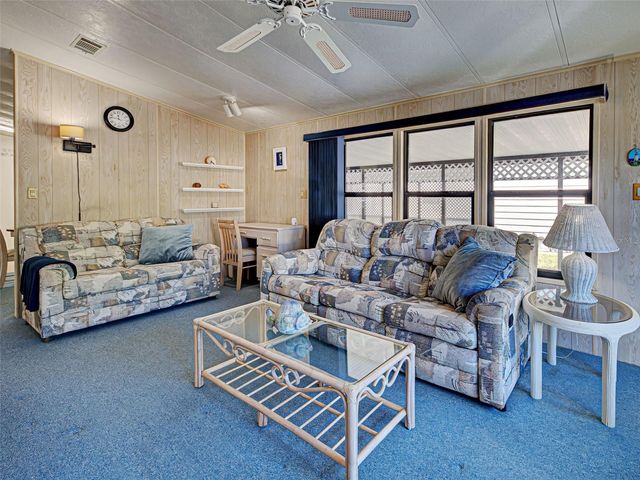 137 N FIJI CIRCLE, Englewood, FL 34223