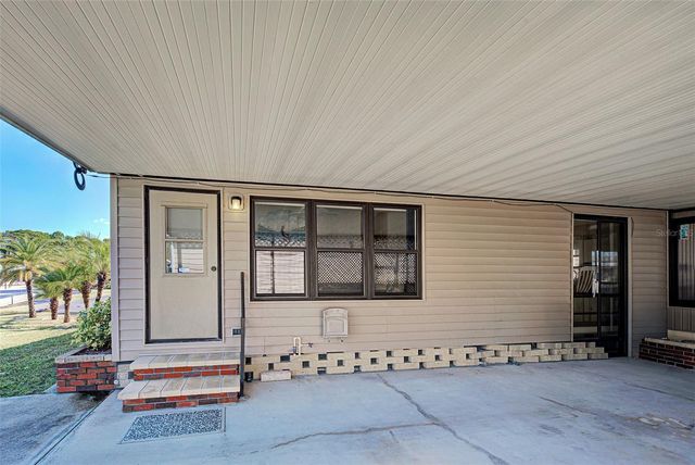 137 N FIJI CIRCLE, Englewood, FL 34223