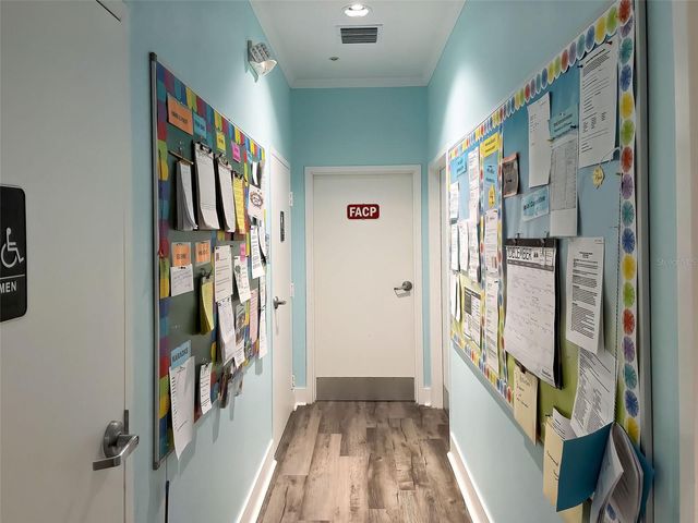 137 N FIJI CIRCLE, Englewood, FL 34223