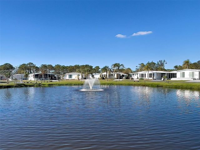 137 N FIJI CIRCLE, Englewood, FL 34223