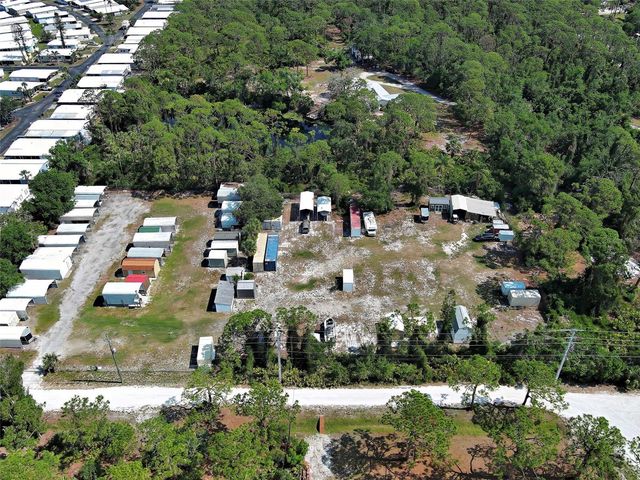 137 N FIJI CIRCLE, Englewood, FL 34223