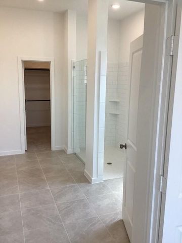 2235 Pacific Current Way, League City, TX 77573