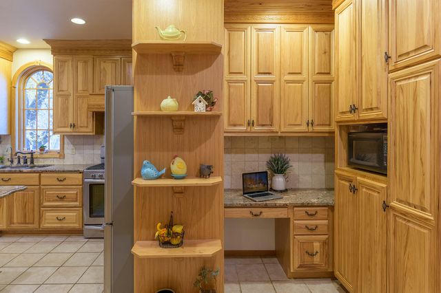 9301 E Division Road, Mill Creek, IN 46365