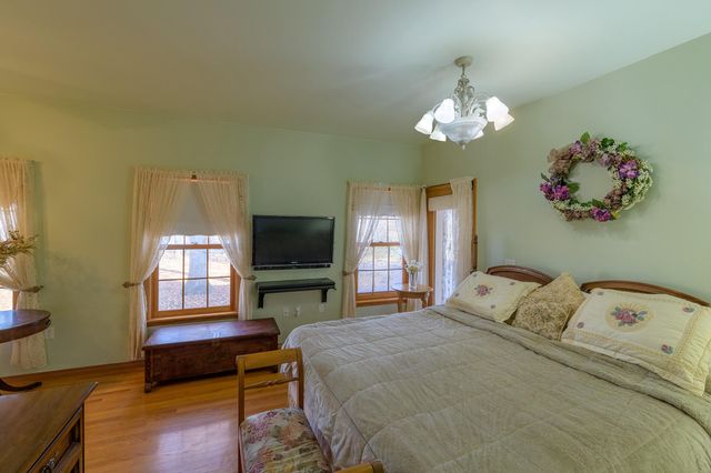 9301 E Division Road, Mill Creek, IN 46365