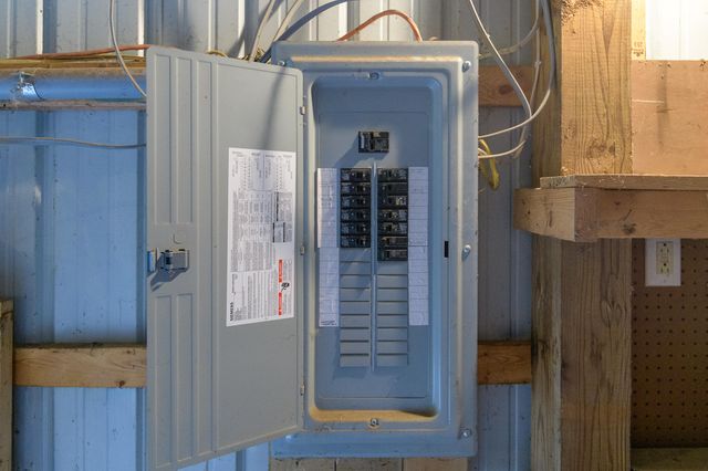 9301 E Division Road, Mill Creek, IN 46365