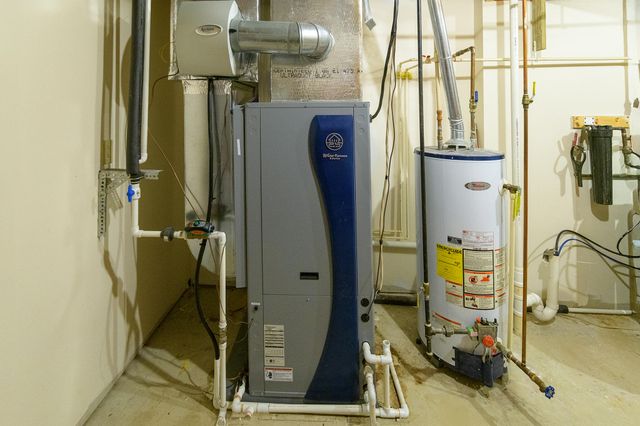 9301 E Division Road, Mill Creek, IN 46365