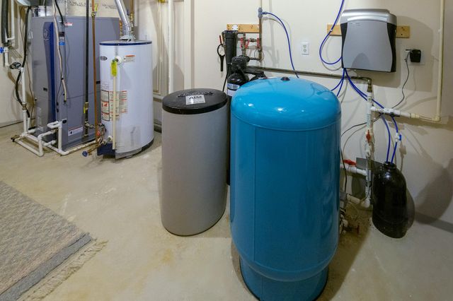 9301 E Division Road, Mill Creek, IN 46365