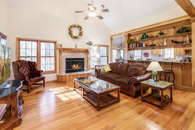 9301 E Division Road, Mill Creek, IN 46365