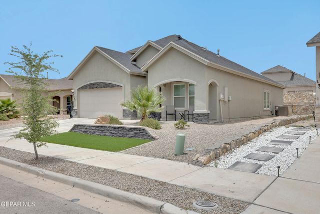 13757 Lago Vista Avenue, Horizon City, TX 79928