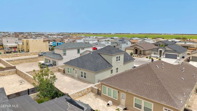 13757 Lago Vista Avenue, Horizon City, TX 79928