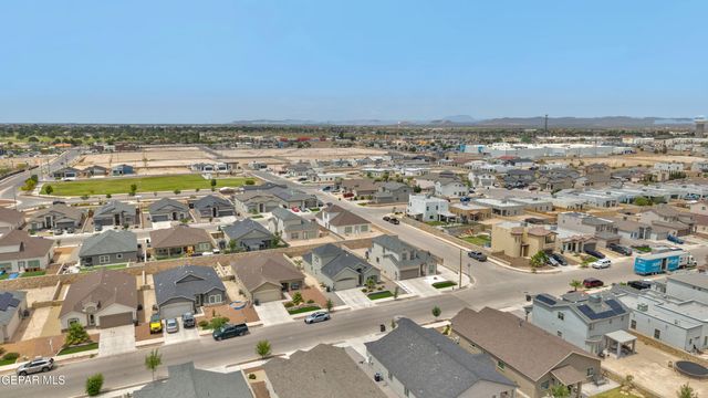 13757 Lago Vista Avenue, Horizon City, TX 79928