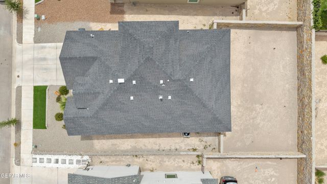 13757 Lago Vista Avenue, Horizon City, TX 79928