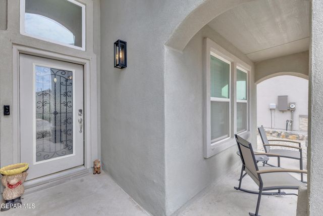 13757 Lago Vista Avenue, Horizon City, TX 79928
