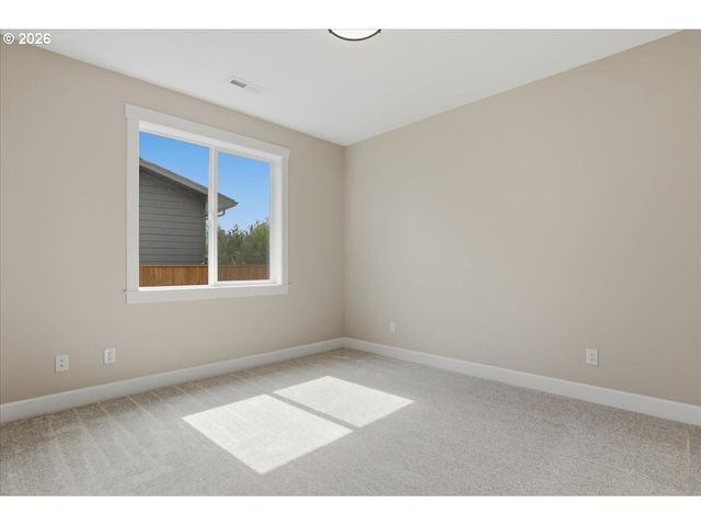 2207 Nw 69TH St, Vancouver, WA 98665