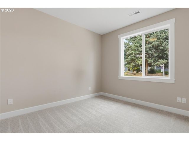 2207 Nw 69TH St, Vancouver, WA 98665
