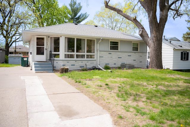 4650 4th Street NE, Columbia Heights, MN 55421