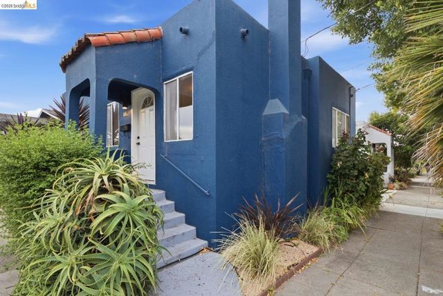 2600 Sacramento St, Berkeley, CA 94702