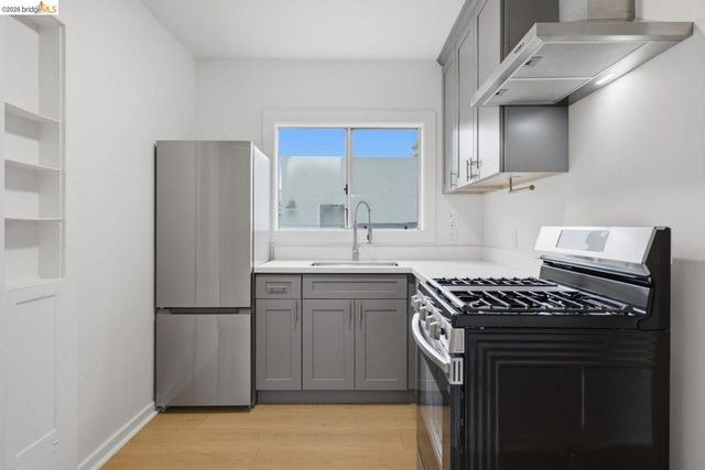 2600 Sacramento St, Berkeley, CA 94702
