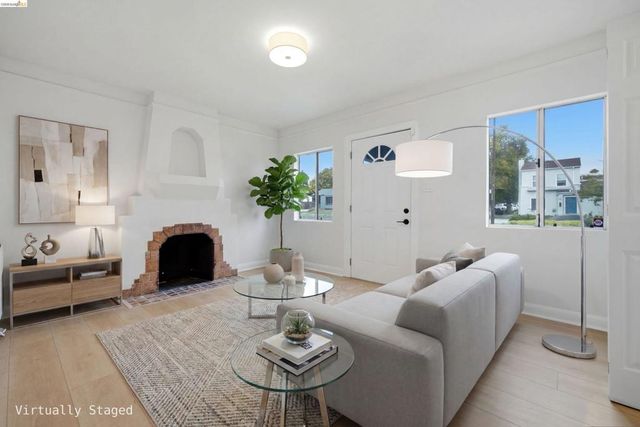 2600 Sacramento St, Berkeley, CA 94702