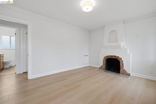 2600 Sacramento St, Berkeley, CA 94702