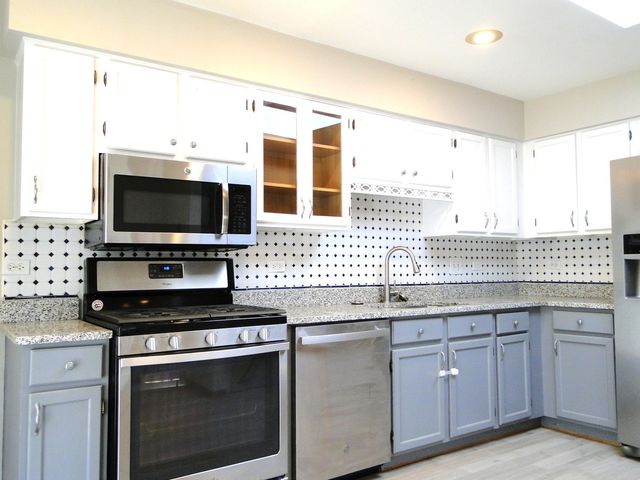 194 Silverado Street, Bolingbrook, IL 60490