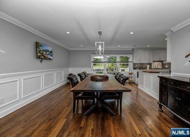 150 Fremont Avenue, Park Ridge, NJ 07656