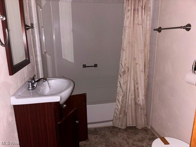 125 Bird Way, Weirton, WV 26062