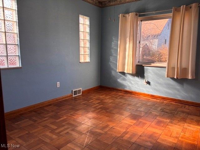 125 Bird Way, Weirton, WV 26062