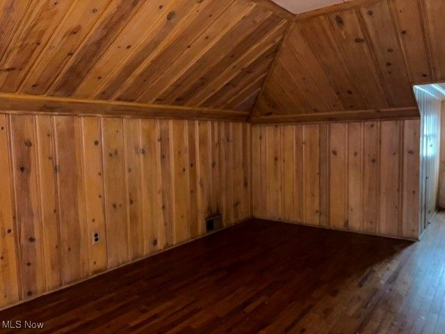 125 Bird Way, Weirton, WV 26062