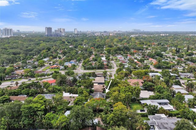 18641 NE 21st Ave, Miami, FL 33179