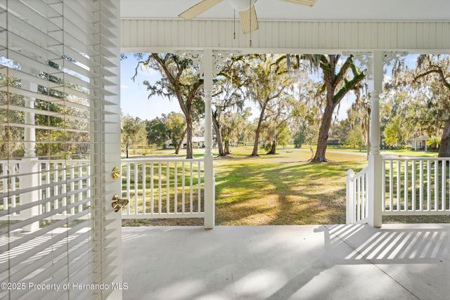 23327 Eppley Drive, Brooksville, FL 34601