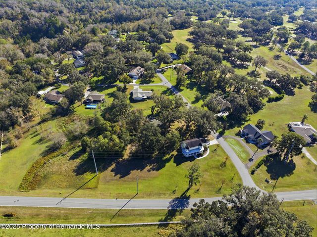 23327 Eppley Drive, Brooksville, FL 34601