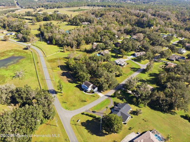 23327 Eppley Drive, Brooksville, FL 34601