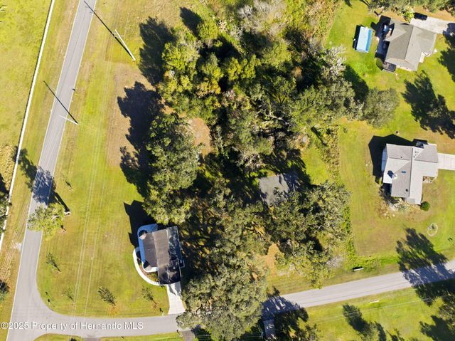 23327 Eppley Drive, Brooksville, FL 34601