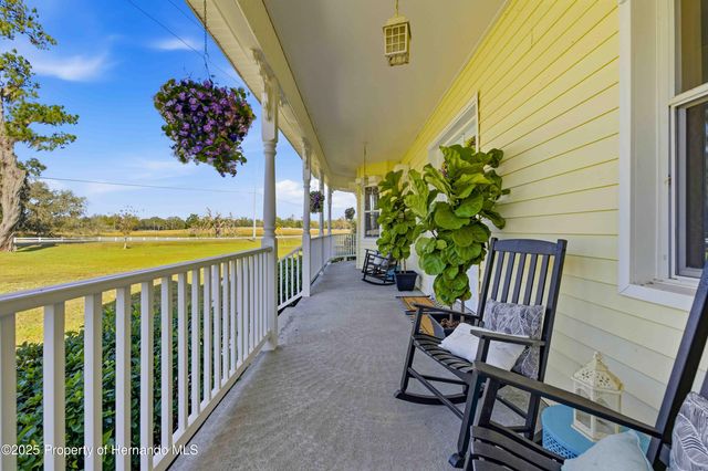 23327 Eppley Drive, Brooksville, FL 34601