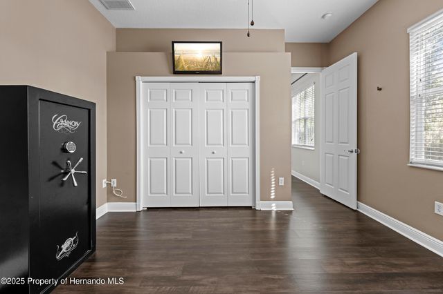 23327 Eppley Drive, Brooksville, FL 34601