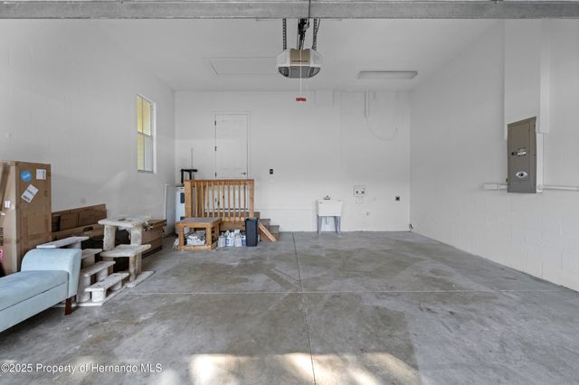 23327 Eppley Drive, Brooksville, FL 34601