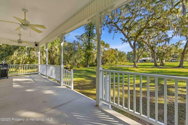 23327 Eppley Drive, Brooksville, FL 34601