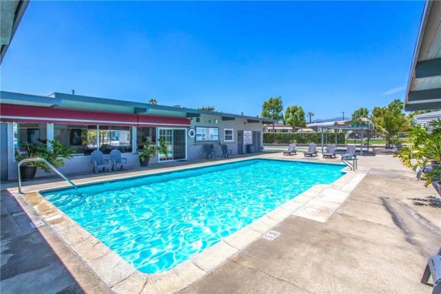 2755 W Arrow 94, La Verne, CA 91750