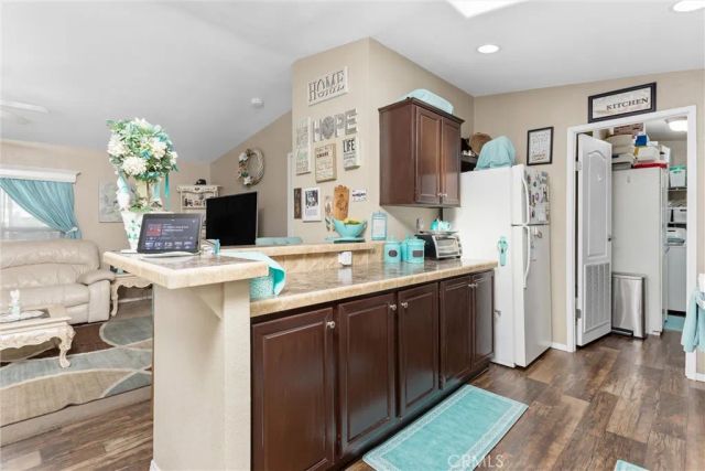 2755 W Arrow 94, La Verne, CA 91750