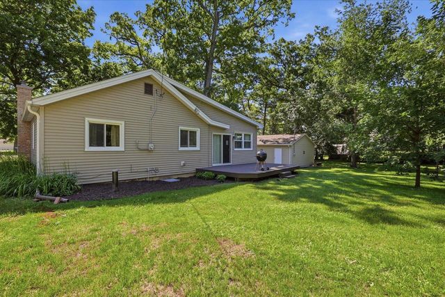 N9119 Maple STREET, East Troy, WI 53120