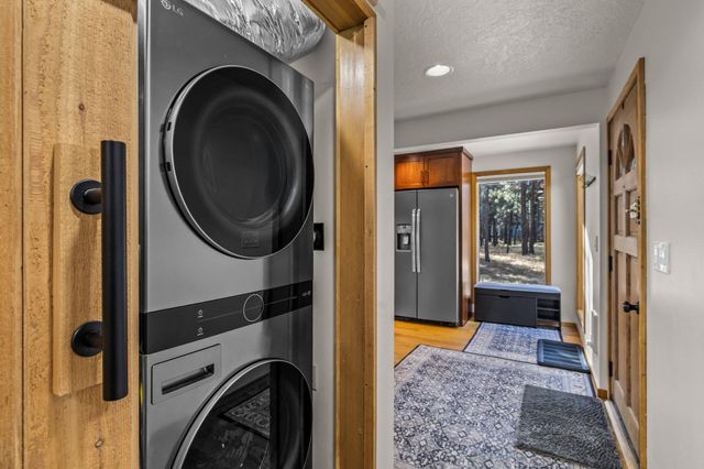 69388 Tollgate, Sisters, OR 97759