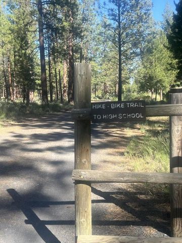 69388 Tollgate, Sisters, OR 97759