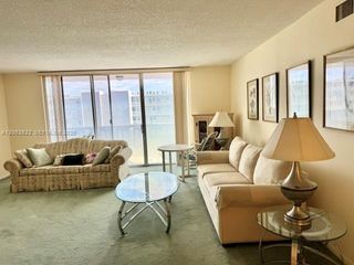 401 NE 14th Avenue 602, Hallandale Beach, FL 33009