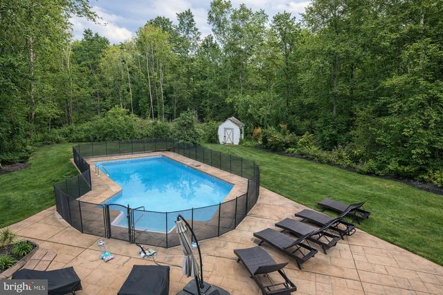 20 COREY DR, Ewing, NJ 08628