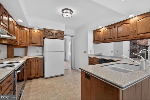 112 BRAMBLEWOOD LN, Lewisberry, PA 17339